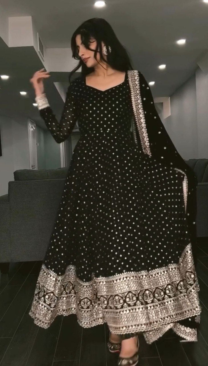 Faux Blooming Kurta Set with Embroidery Zari Sequins Work