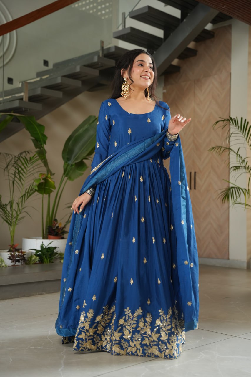 Chinnon Embroidered Zari Sequins Kurta with Dupatta