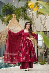 Stylish Maslin Fabric Printed Kurta Set