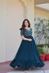 Elegant Faux Blooming Kurta Set with Sequins & Beads Embroidery