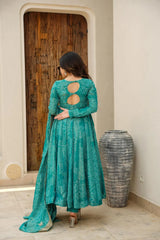 Elegant Maslin Kurta Set with Dupatta & Cotton Pants