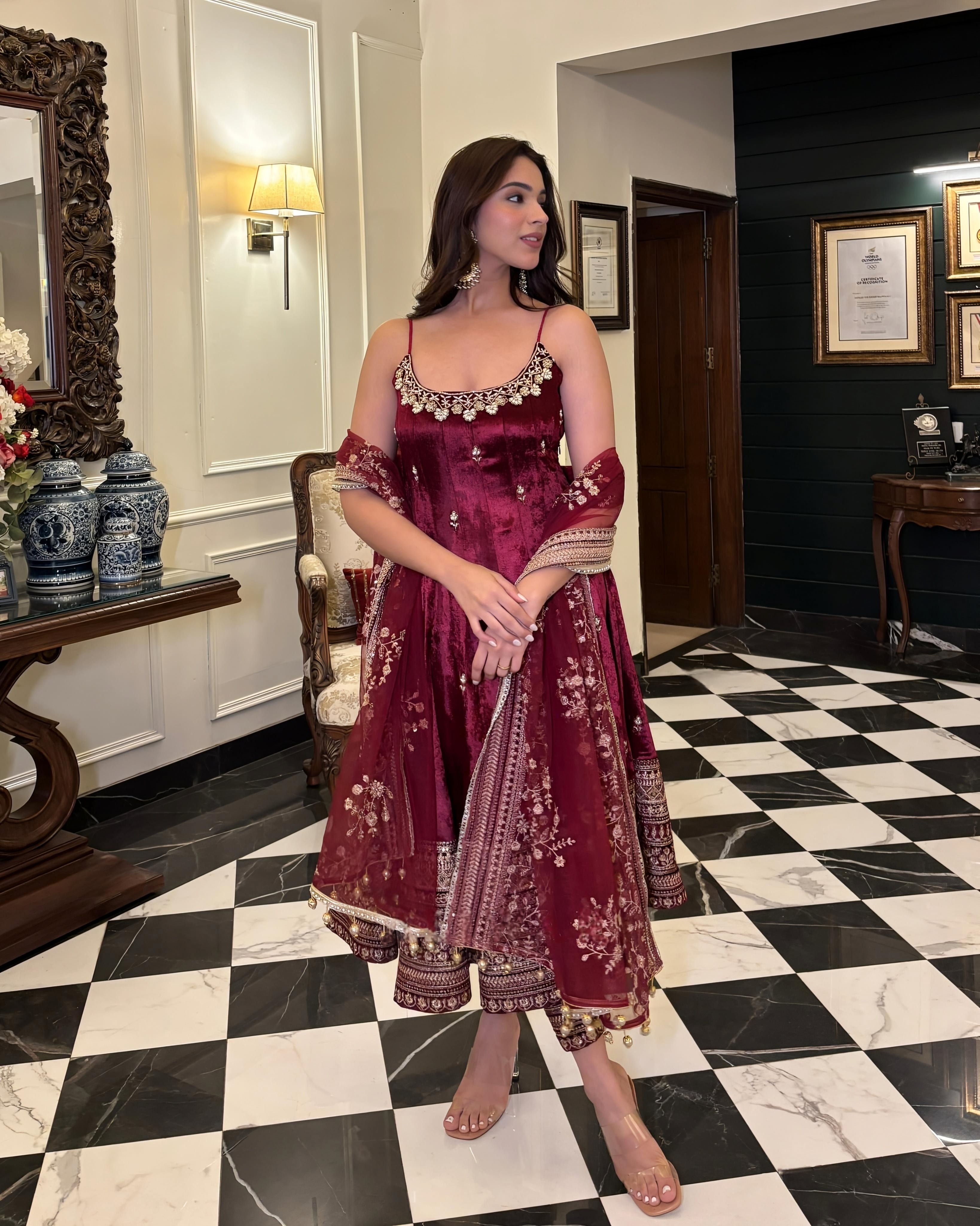 Elegant Vichitra Silk Embroidered Kurta Set with Tassels & Fancy Dupatta