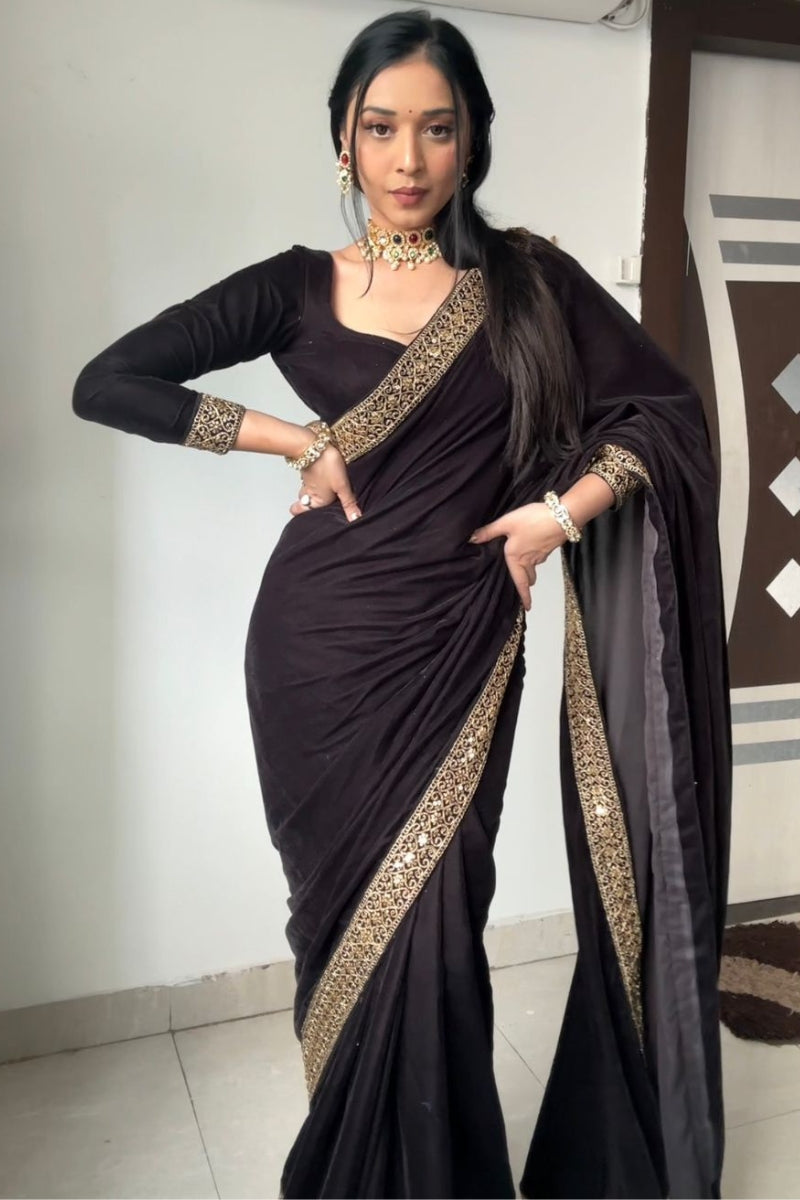 Velvet Saree With Blouse Piece