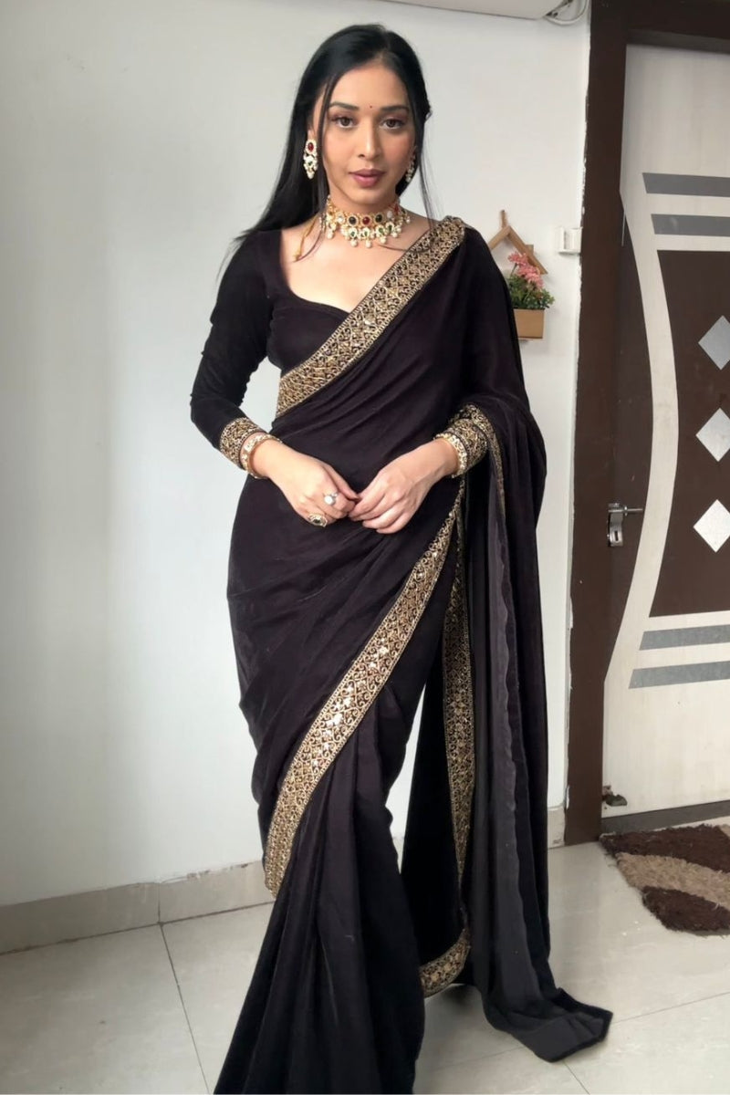 Velvet Saree With Blouse Piece