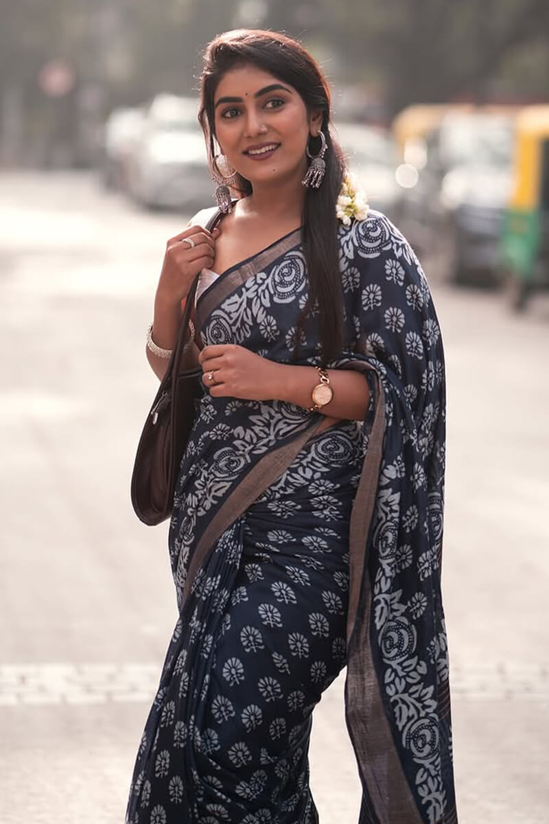 Charismatic Navy Blue Cotton Pre-Stitched Saree