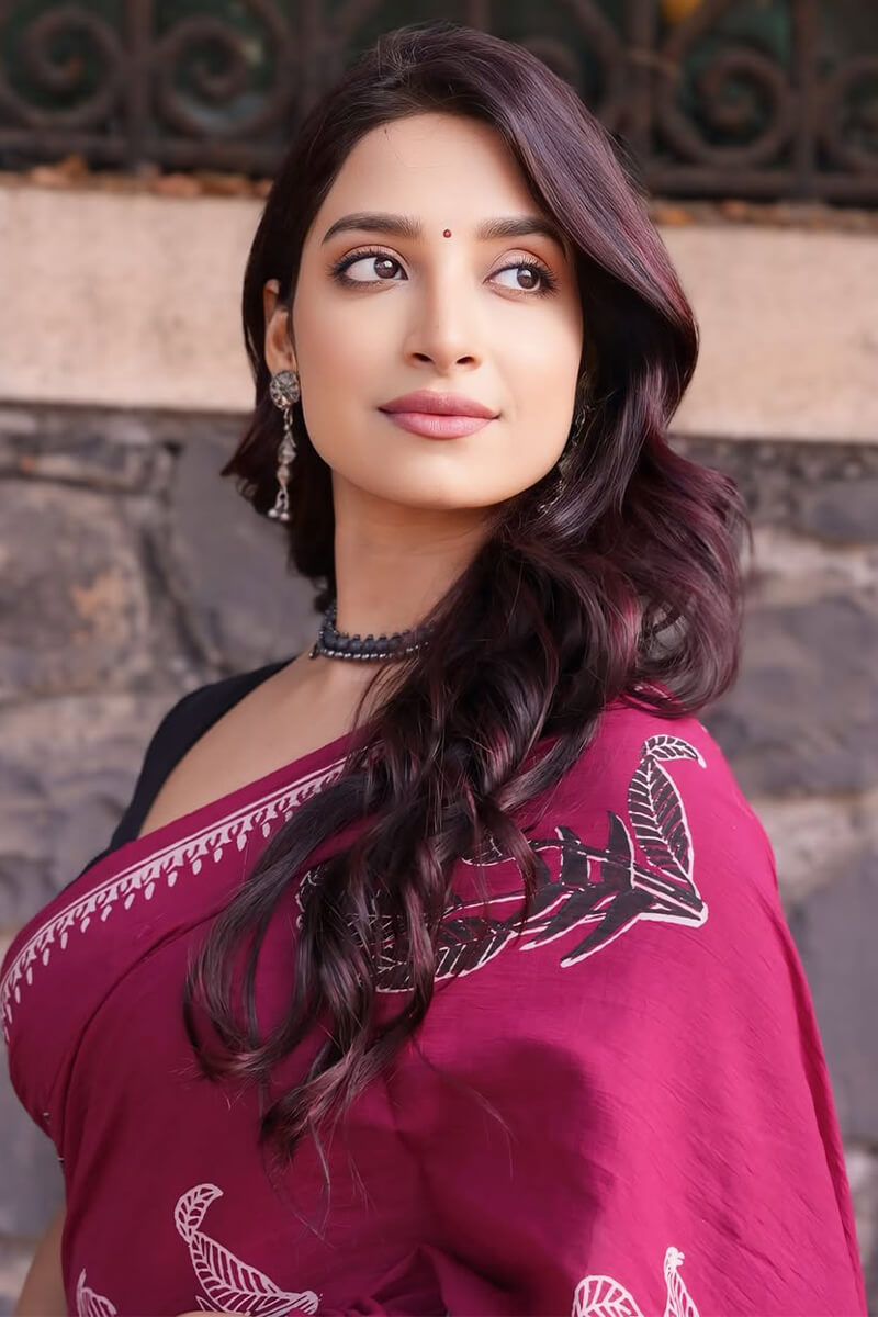 Stylish & Practical – Dark Pink Mul Cotton Digital Printed Pre-Stitched Saree with Pocket