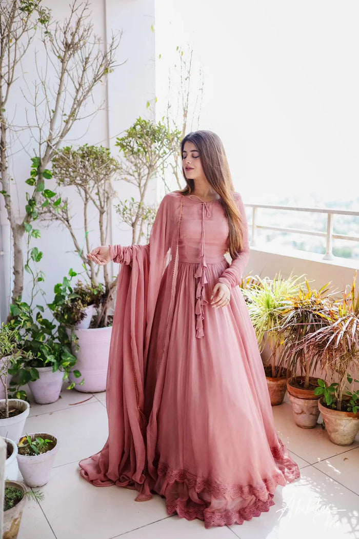 Faux Georgette Lace & Tassel Anarkali Suit Set with Plain Dupatta – Festival & Party Wear