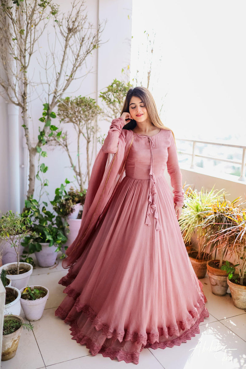 Faux Georgette Lace & Tassel Anarkali Suit Set with Plain Dupatta – Festival & Party Wear