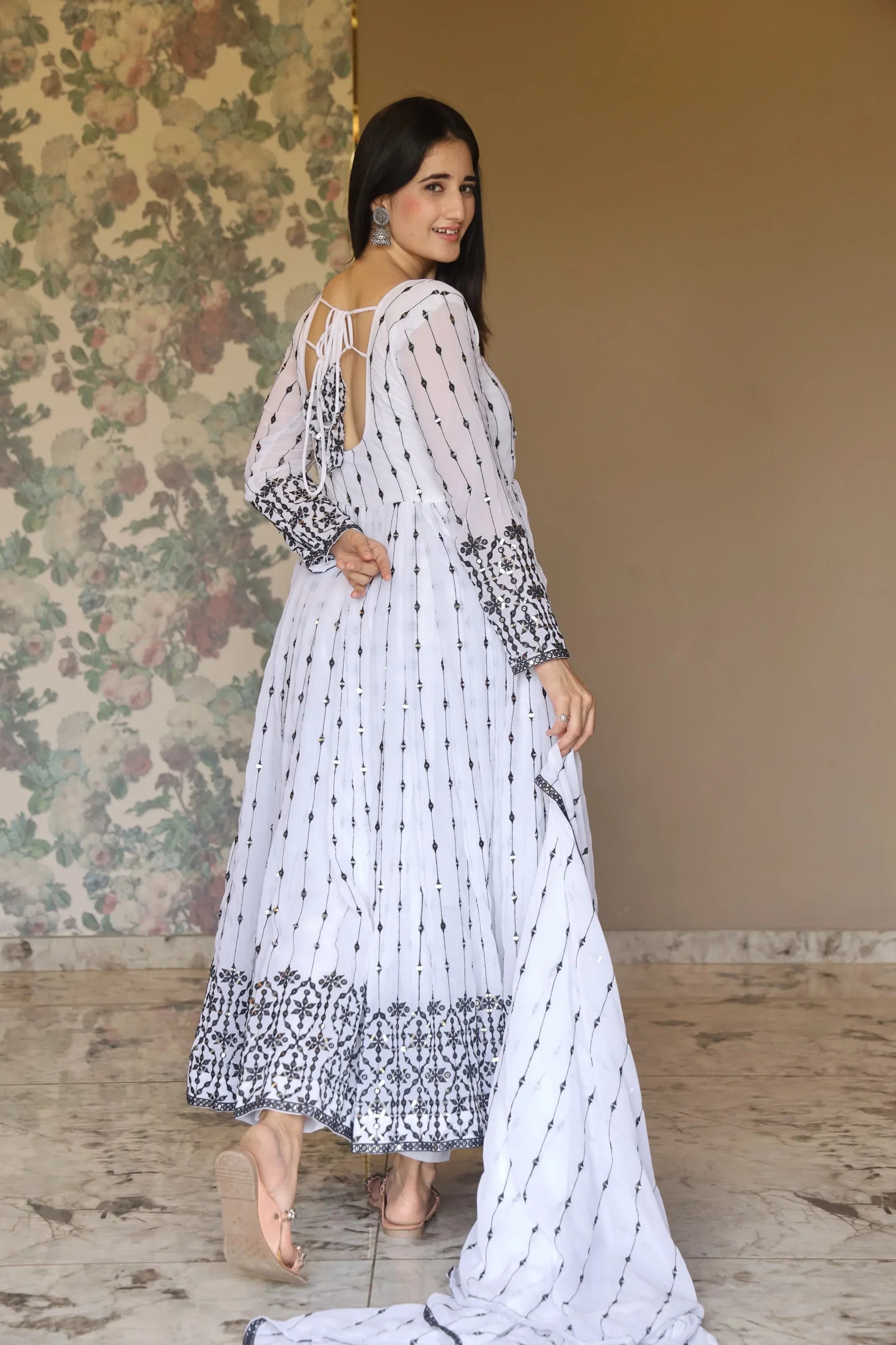 Elegant Georgette Embroidered Kurta Set