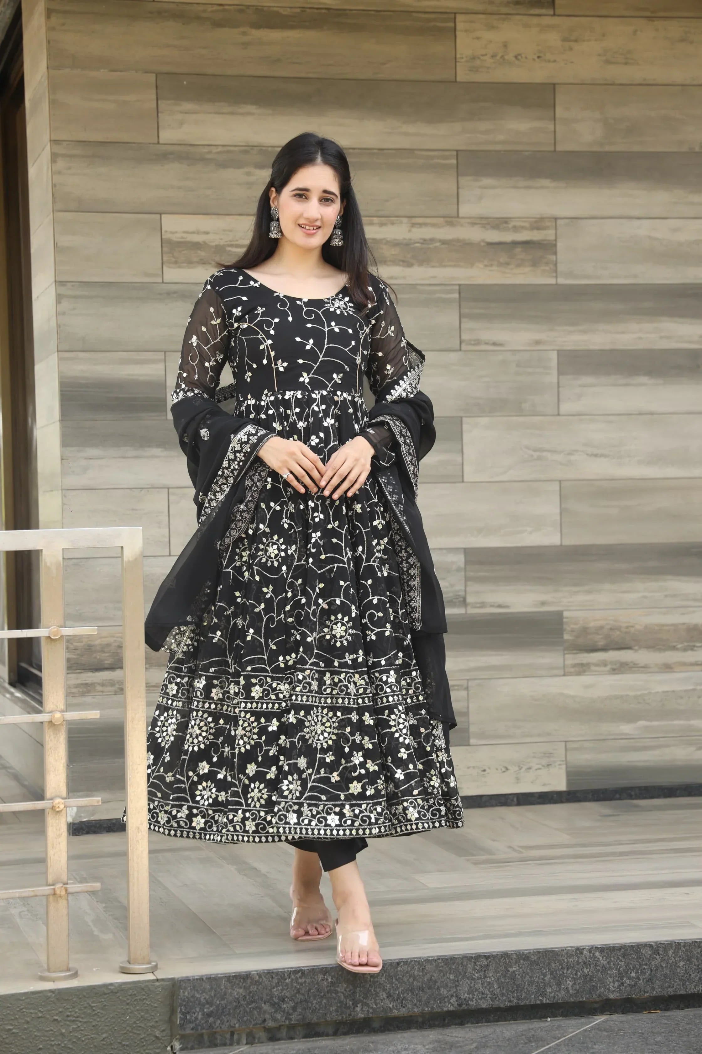 Elegant Georgette Embroidered Kurta