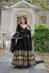 Faux Blooming Kurta Set with Sequins Embroidery & Micro Cotton Pants