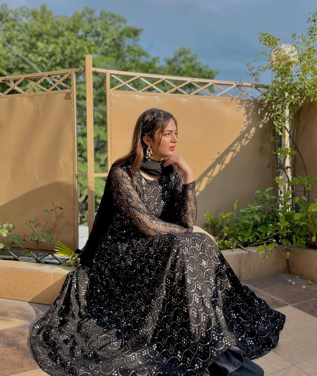 Elegant Faux Blooming Embroidered Kurta Set with Sarara & Dupatta
