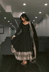 Faux Blooming Kurta Set with Embroidery Zari Sequins Work