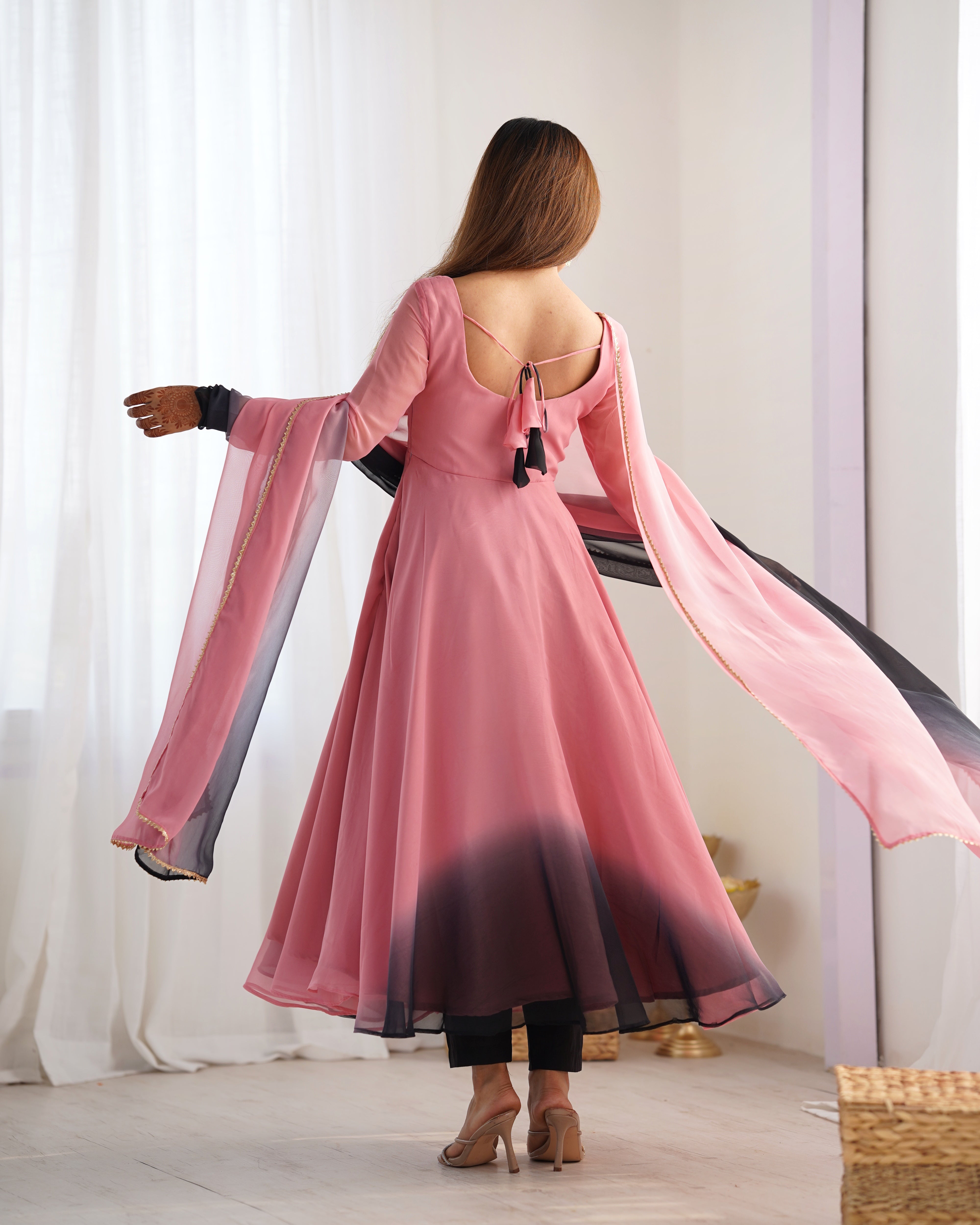Onion Pink Georgette Anarkali Suit with Printed Gown & Lace Border Dupatta – Festive Three-Piece Set