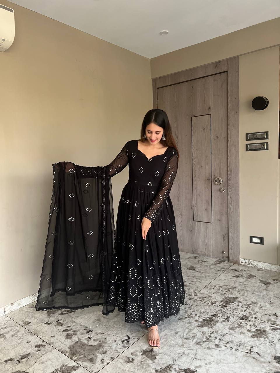 Elegant Embroidered Georgette Kurta Set with Matching Dupatta