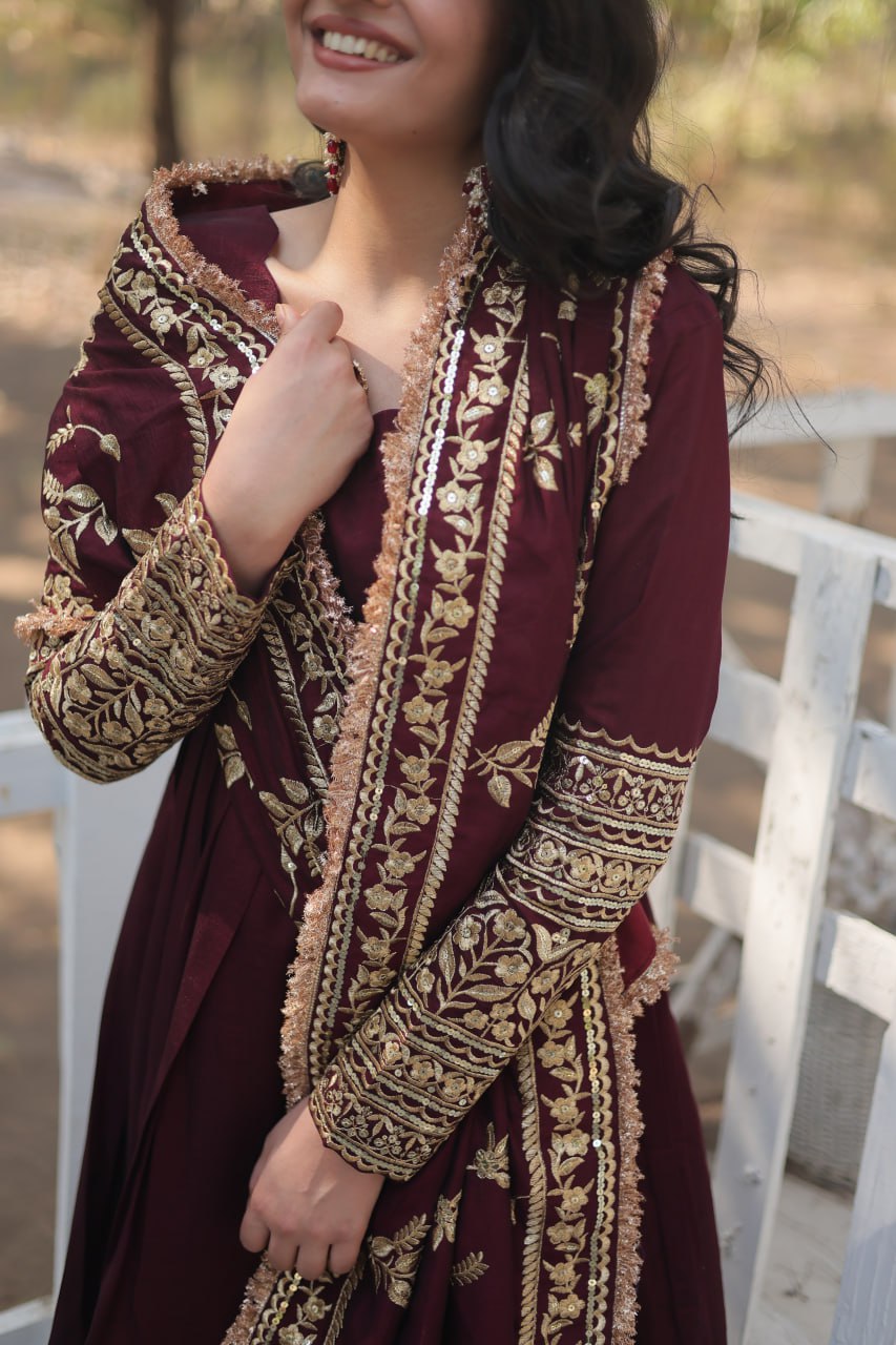Vichitra Shimmer Kurta Set with Embroidered Dupatta