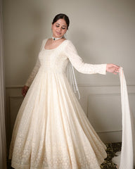 Elegant Faux Blooming Kurta Set